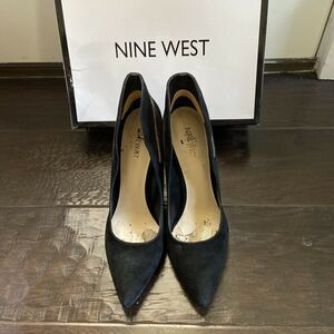 Nine West Women's Felycia Black Suede Pointed Toe Heel Zipper Detail 9.5